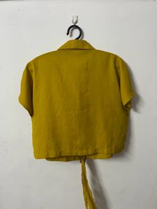 Crop Shirt With Tie Knot