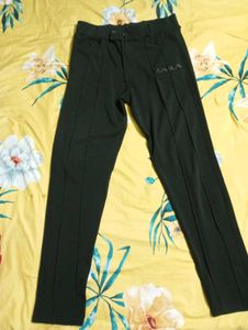 Black Zara Trousers Streachy And Comfortable