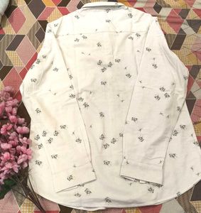 White Floral Print Shirt ,red wool tishart Combo ❤