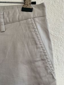 Chinos