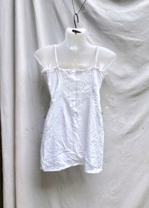 SEXY&#39; WHITE COLOUR DRESS
