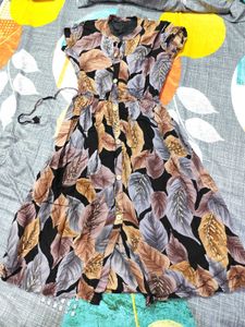 Vintage Leaf Print Midi Dress