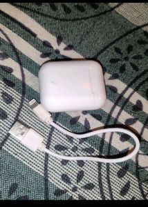 EAR BUDS i12