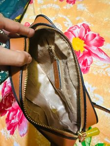 Michael Kors - Crossbody Bag