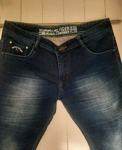 Tommy Hilfiger Men Blue Jeans