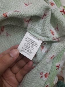 Honey By Pantaloons Green Floral Top