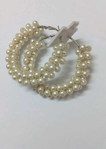 White Pearl Studs 🤍🐻‍❄️