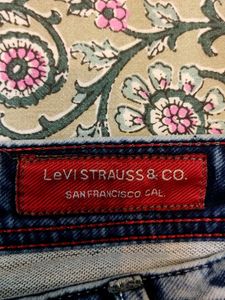 Stylish Blue Denim Jeans