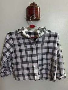 Plaid Crop Shirt