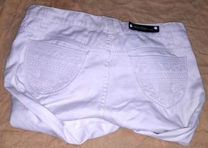 Jeans 60% Off