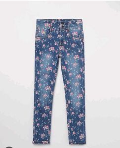Zola Floral Jeans ,, ₹550