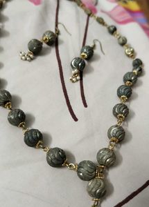 Beaded Necklace &amp; Earring Set