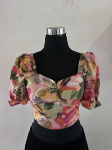 Urbanic Crop Top