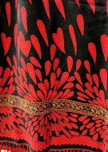 Women Black &amp; Red Colour Shawl