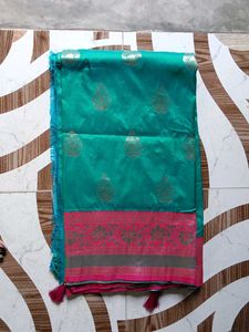 sea green sarees without pink colour combination