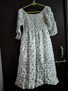 Floral Puff Sleeve Dress with Pockets – Size S