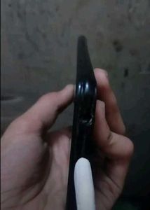 Used Smartphone - Cracked Screen