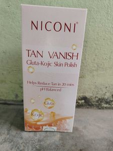 Niconi Tan Vanish Kojic Lotion Fully Seal Packed