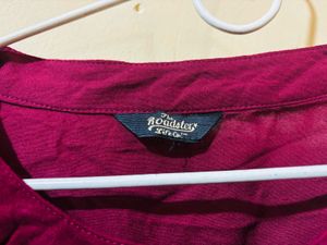 ₹190 Women Burgundy Solid Casual Shirt - XL