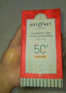 Dot And Key Strawberry Dew TINTED Sunscreen