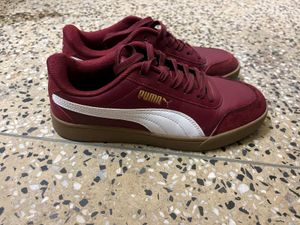 Puma Rebound LayUp Lo Burgundy Sneakers