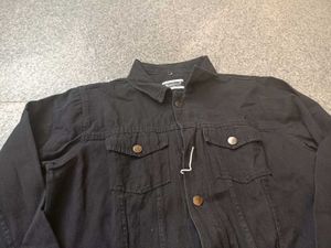Montrez Stylish Black Denim Jacket