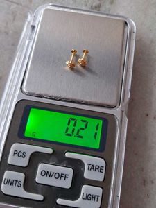 Beautiful New Flower Desine Studs