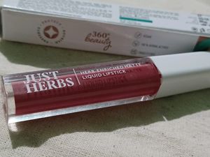 Herb-Enriched Matte Liquid Lipstick
