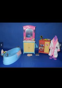 2003 Barbie Doll Bathroom Playset