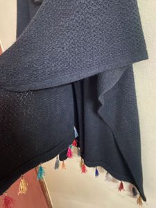 Black Top - Poncho/Cape