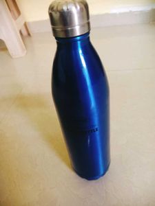 Vacuum Bottle Blue Stainless