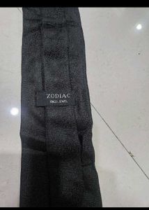 Zodiac King's Jewel Tie