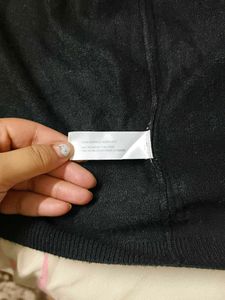 Elegant Black Cardigan