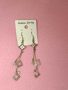Combo Of Ear rings With Pendant Chain