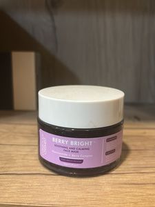 Berry Bright Face Mask
