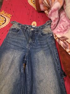 Bershka Carpenter Baggy Jeans