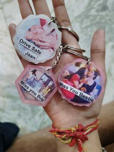 Photo Keychain (CUSTOMISABLE)