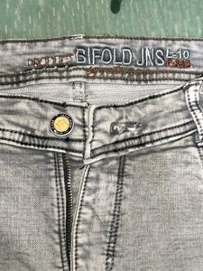 Bifold Gray Wash Jeans