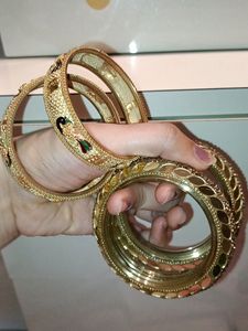Metal And Glass Kada