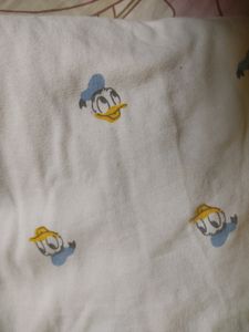 Unisex Donald Duck Tshirt(Size- L)
