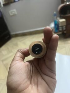 Bobbi Brown Mini Foundation With 3 Earrings