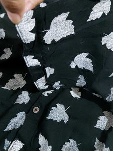 Short Sleeve Shirt ,Black and white