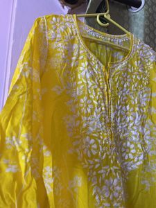Farhaa Yellow Floral Long Mul Kurta