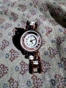 Elegant Women&#39;s Watch