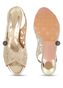 New Mochi beautiful designer Heels