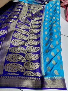 Beautiful  Saree😍