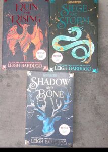 Shadow and Bone Trilogy Box Set