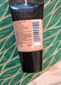Maybelline Fit Me Foundation - 230