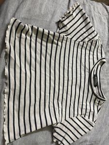 Zudio Women’s White Striped Ruffle Top – Medium Si