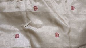 Sandle Color Saree With Pink Embroidery Mundhani.